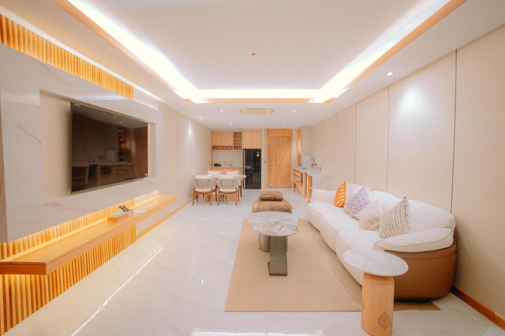 Luxtalay Khanom Hotel - Deluxe Con Piscina