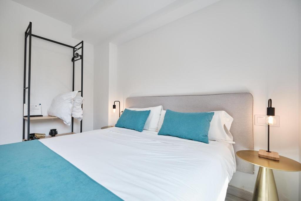 Hotel Pombal Rooms - Resim 10