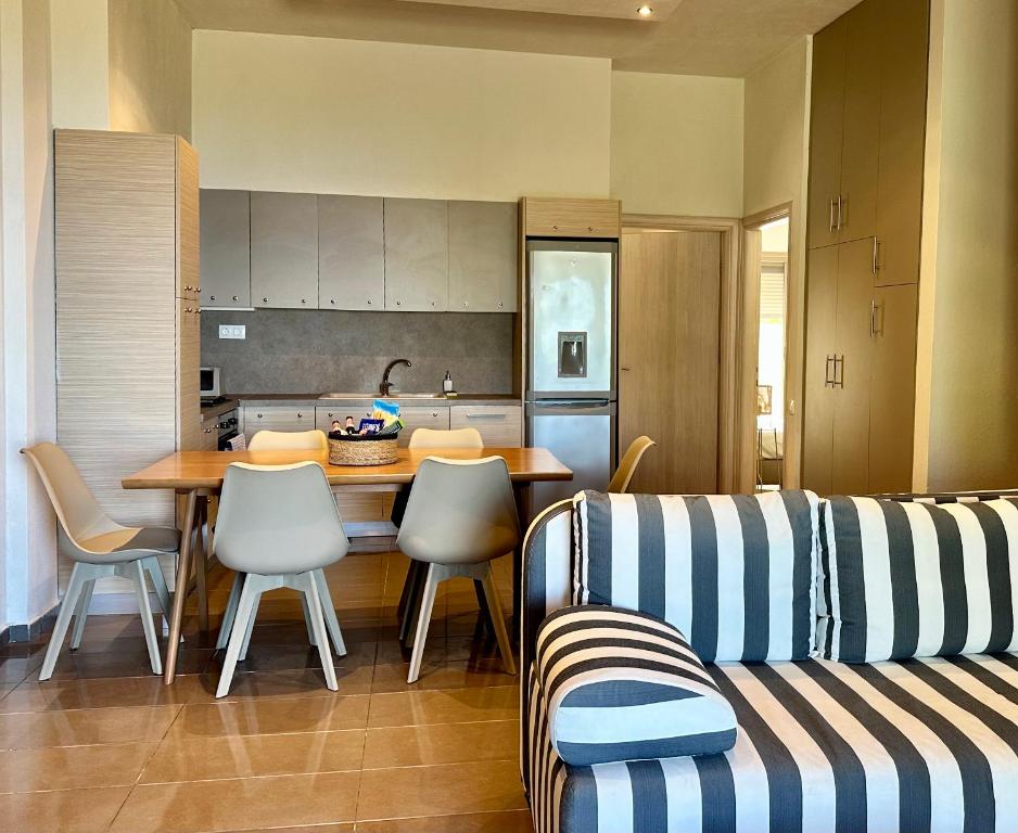 Anatoli Halkidiki - Three-Bedroom Apartment (6 Adults)
