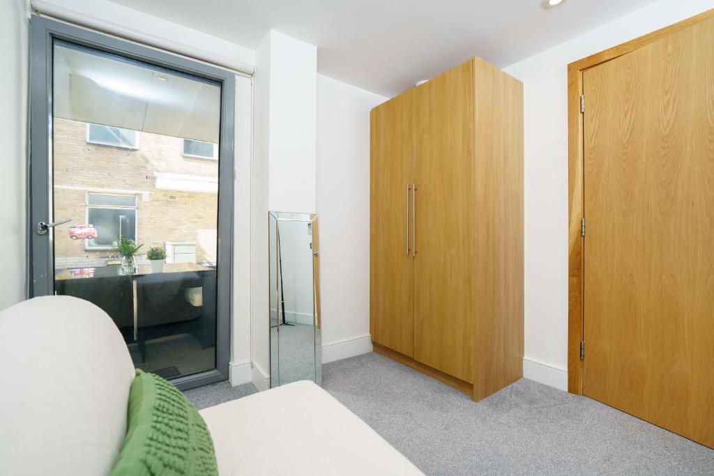 Fotografie z fotogalerie ubytování Modern 3 Bed 2 Bath Apartment Hyde Park v Londýně