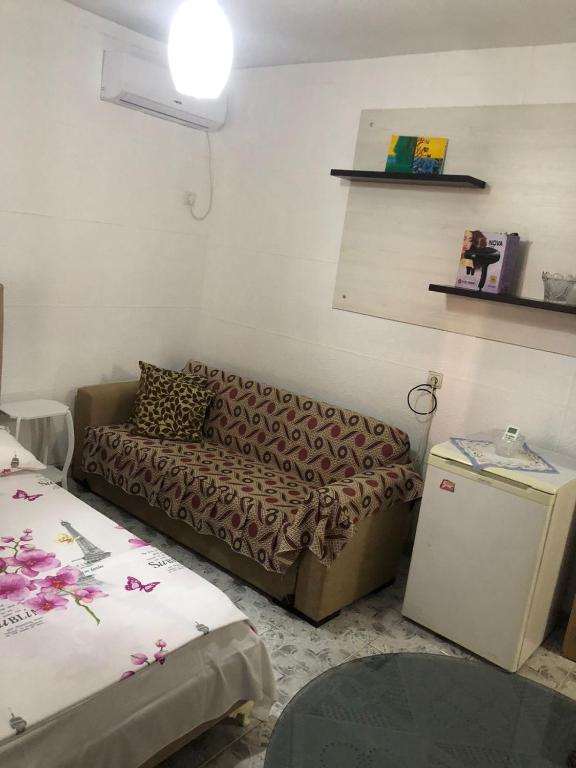 Letto o letti in una camera di Mona's guesthouse