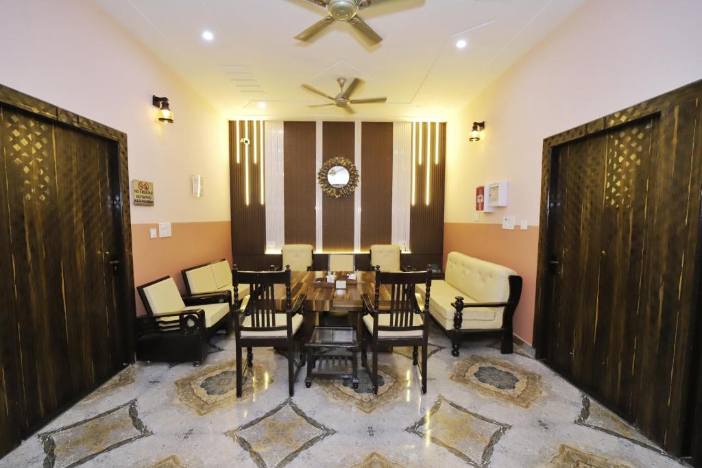 Fotografie z fotogalerie ubytování The Orchid Retreat v destinaci Agra