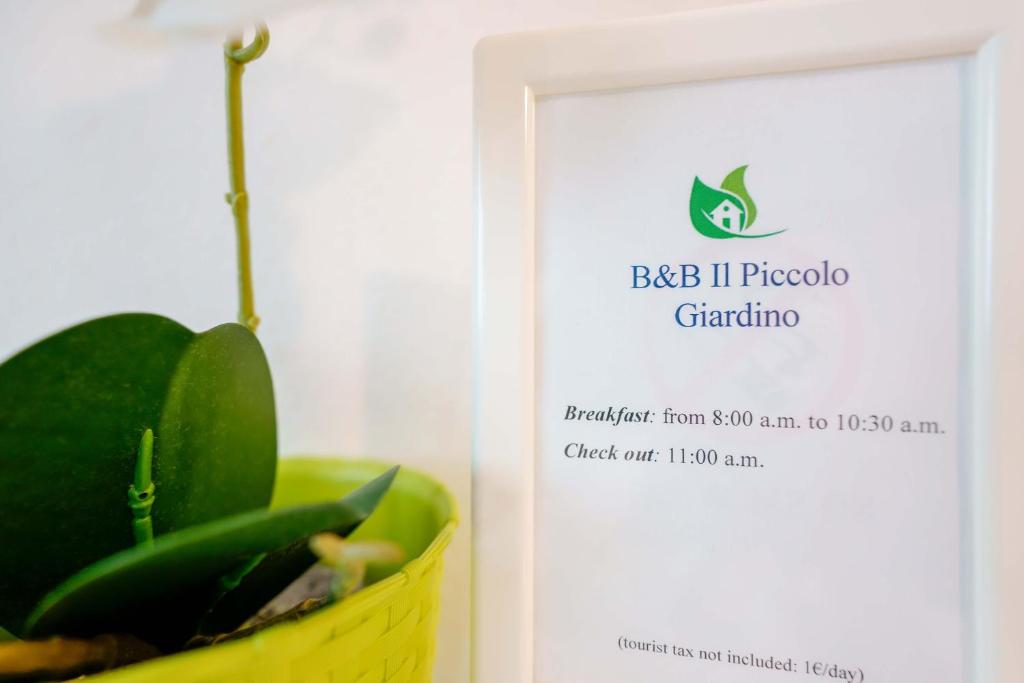 Certifikát, hodnocení, plakát nebo jiný dokument vystavený v ubytování Il Piccolo Giardino rooms & breakfast