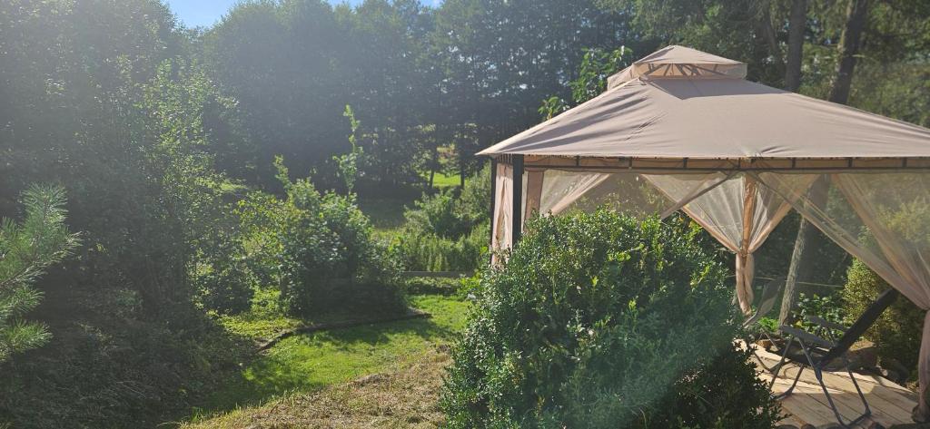 Zahrada ubytování Camping - Idyllischer Wohnmobilstellplatz in der Mecklenburgischen Seenplatte#Mecklenburg-Vorpommern #See #Landleben