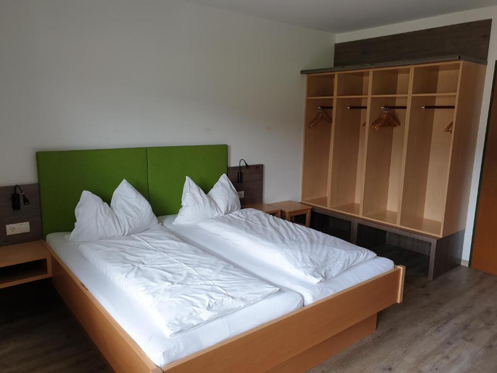 Postel nebo postele na pokoji v ubytování Hanneshof
