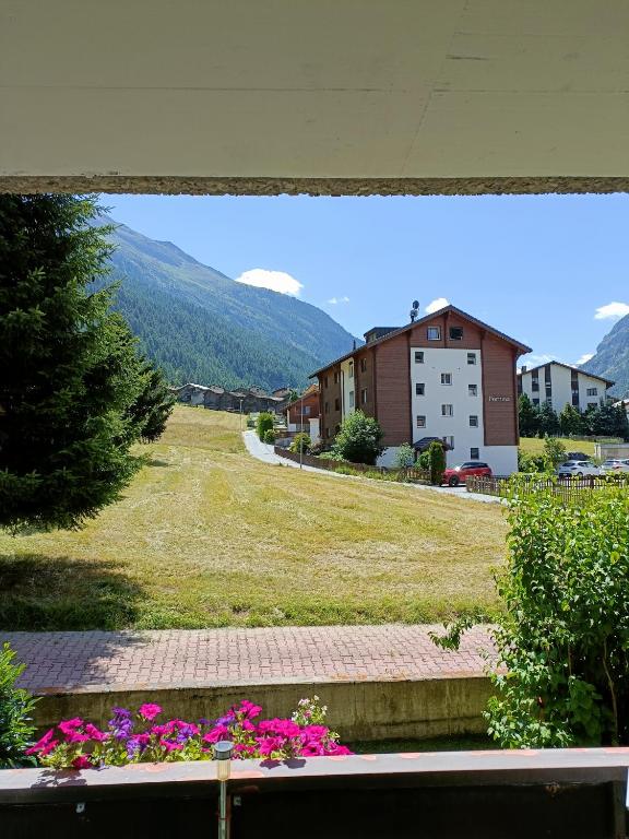 Nespecifikovaný výhled na hory nebo výhled na hory při pohledu z apartmánu