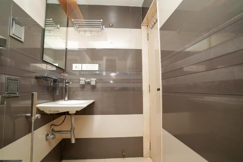 Koupelna v ubytování Zenith Homes - Powai Suites