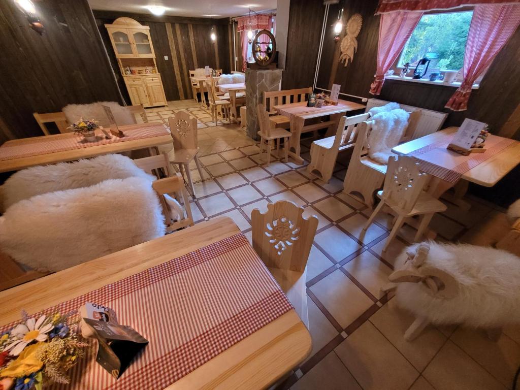 Restaurace v ubytování Korbáčikovo - Malá Fatra