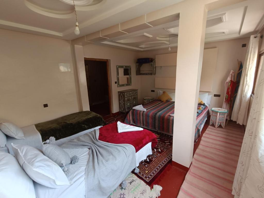 Postel nebo postele na pokoji v ubytování Riad otos views