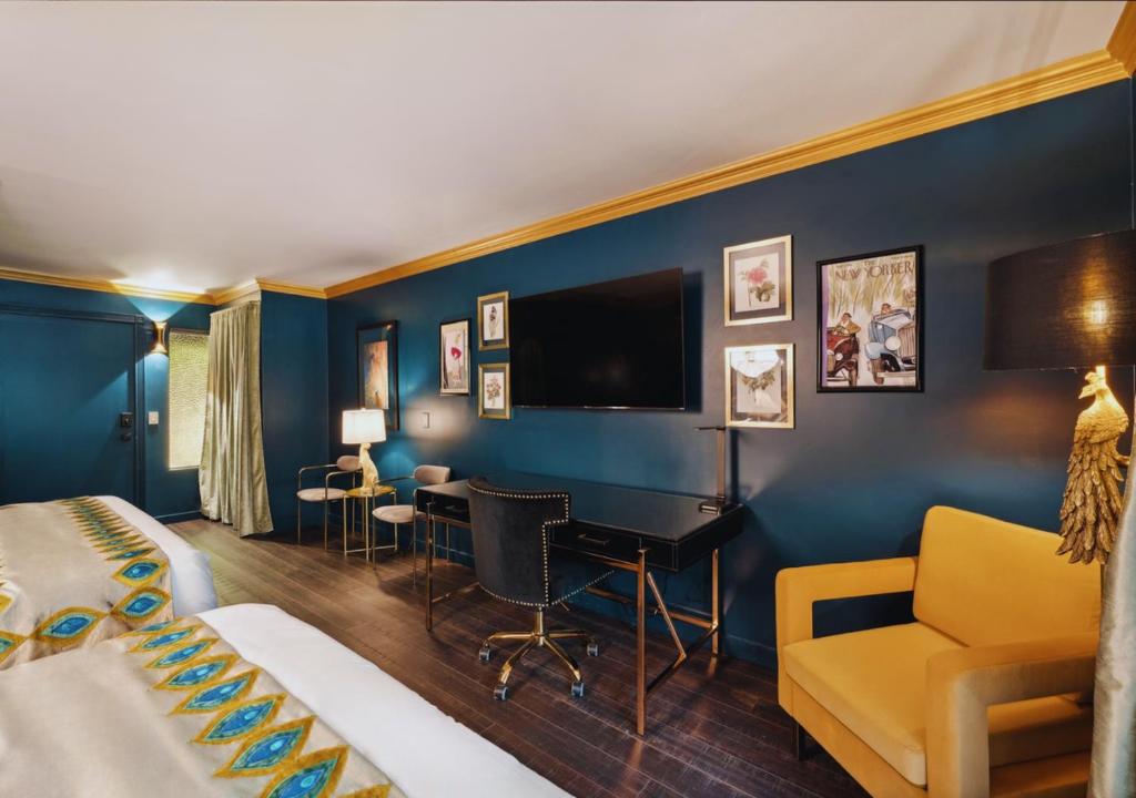 The Fainting Couch Boutique Hotel - 带阳台的大号床间