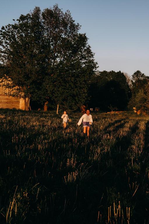 Hosté ubytování nádech - glamping ubytování na statku
