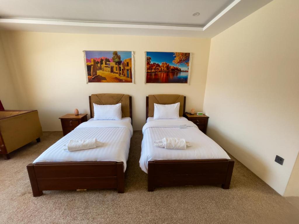 Postel nebo postele na pokoji v ubytování Apex Hotels and Resorts Hussaini
