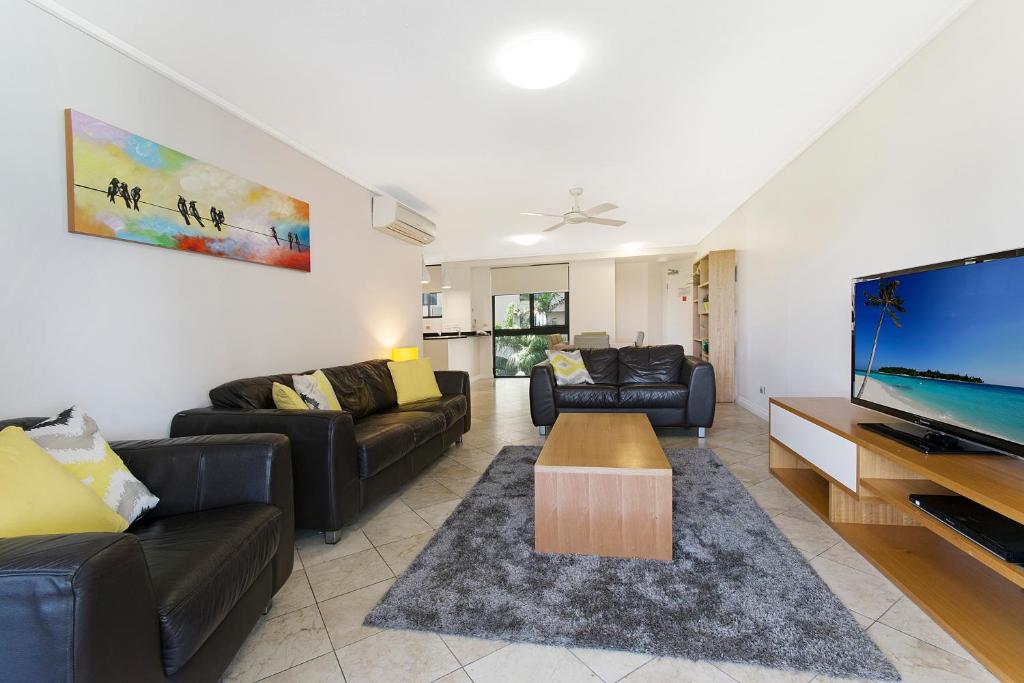 Clubb Coolum Beach Resort Sunshine Coast - 三卧室低地板部分海景公寓