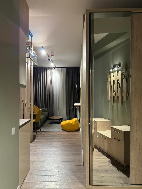 Postel nebo postele na pokoji v ubytování New Gudauri Apartment NEO 223