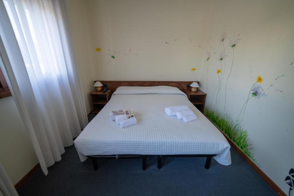 Hotel Siros - Resim 40