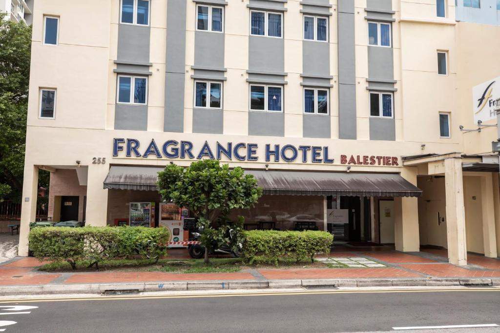 فضای داخلی Fragrance Hotel - Balestier در سنگاپور - تصویر ۳