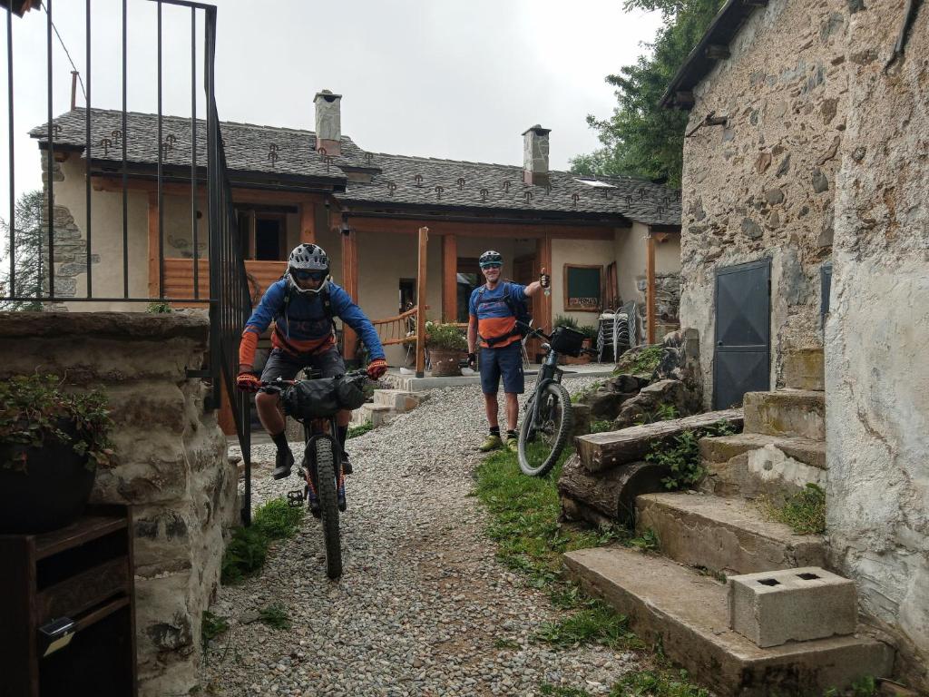 Jízda na kole v ubytování Patatouc Country House - 15 minuti di cammino da Limonetto nebo okolí