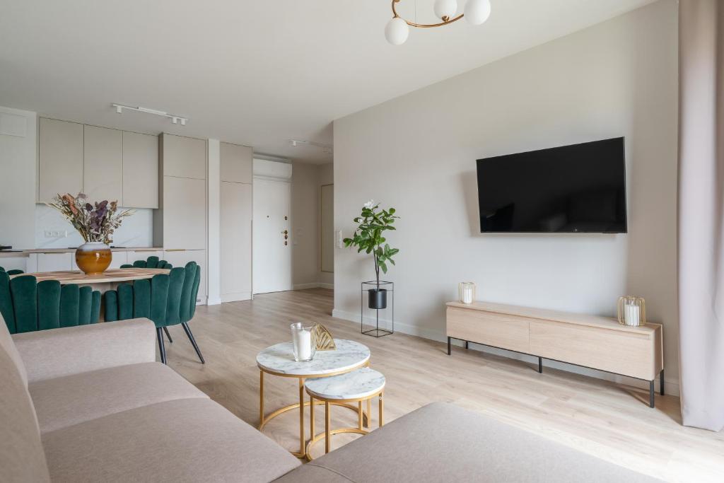 
One-Bedroom Apartment with Balcony
