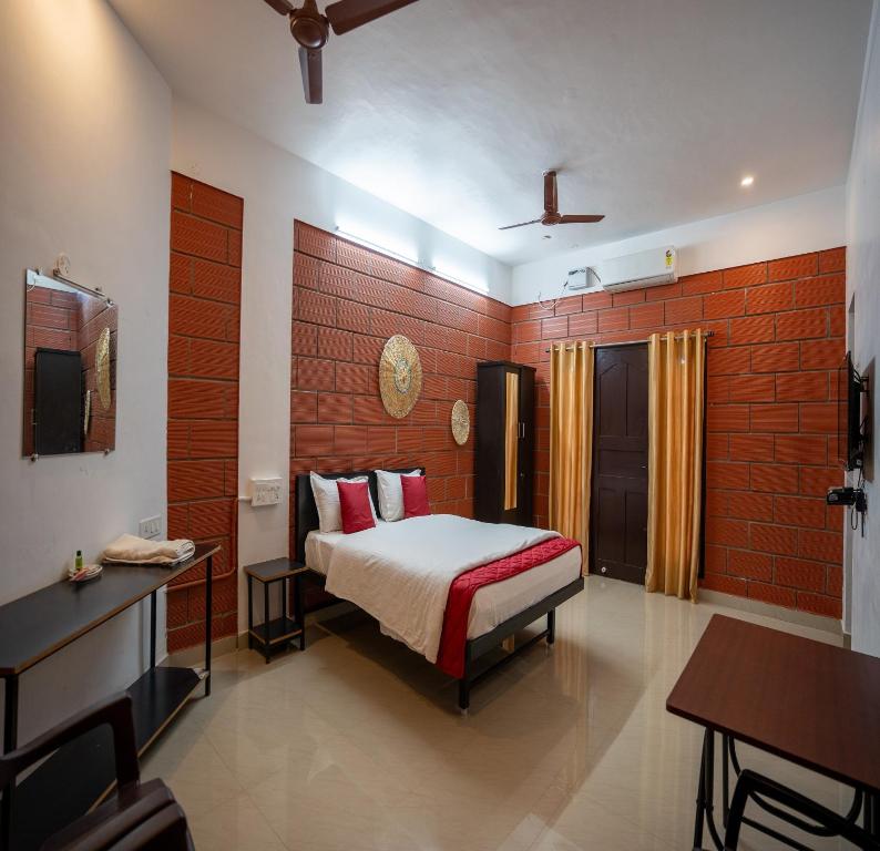 ClayNest Resorts - Deluxe Double Room (2 Adults + 1 Child)