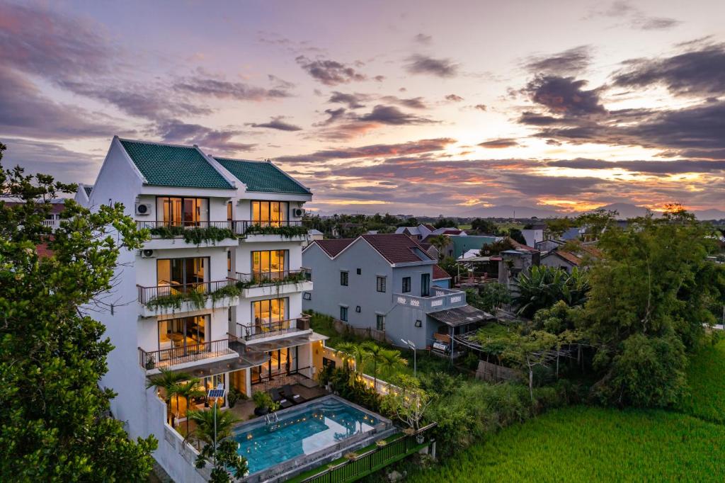 Bazén v ubytování BS Jade Home Hội An nebo v jeho okolí
