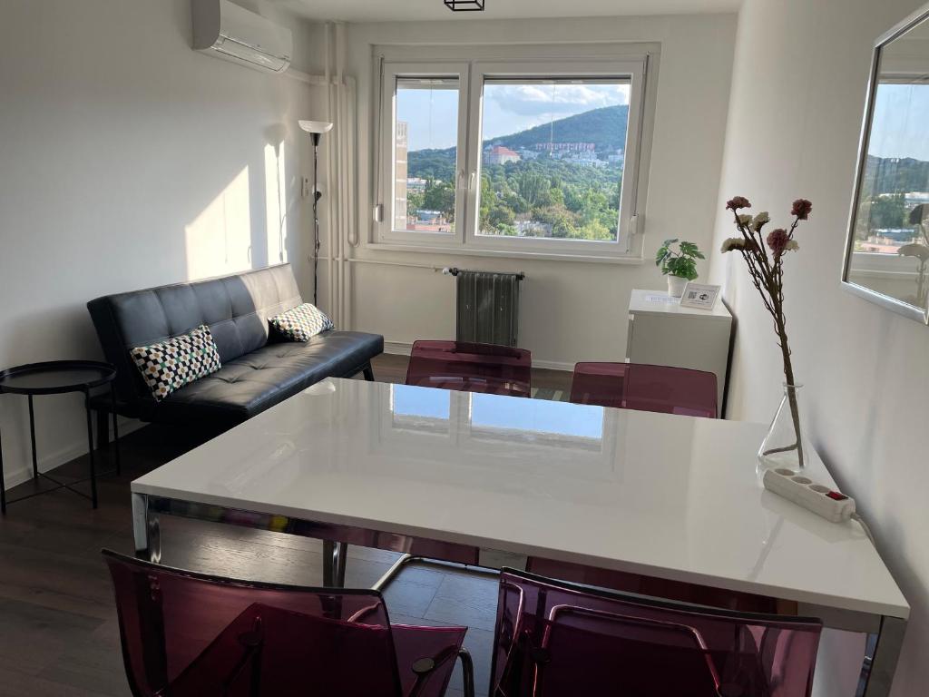 Hill Town - Óbuda - panorama apartman - BUDAPEST 1035 Budapest, Vörösvári út kép - 1