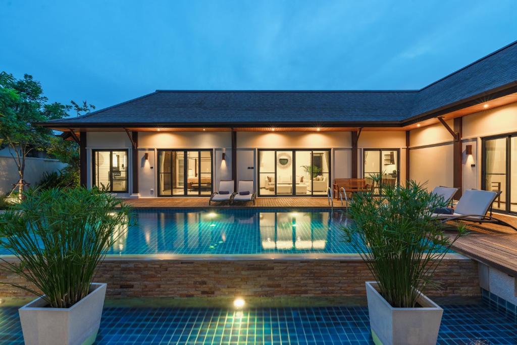 3-Bedroom Large Pool Villa With Garden, Layan Beach (updated prices 2025)