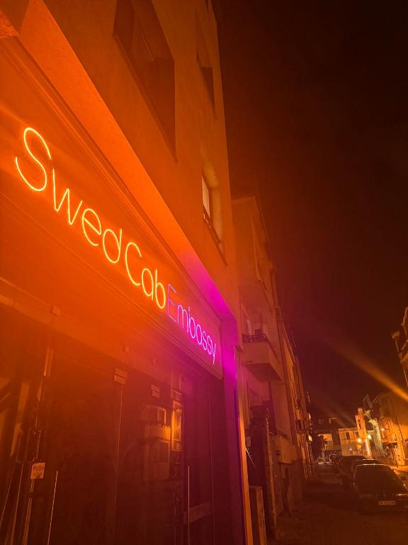 Swed Cab Embassy