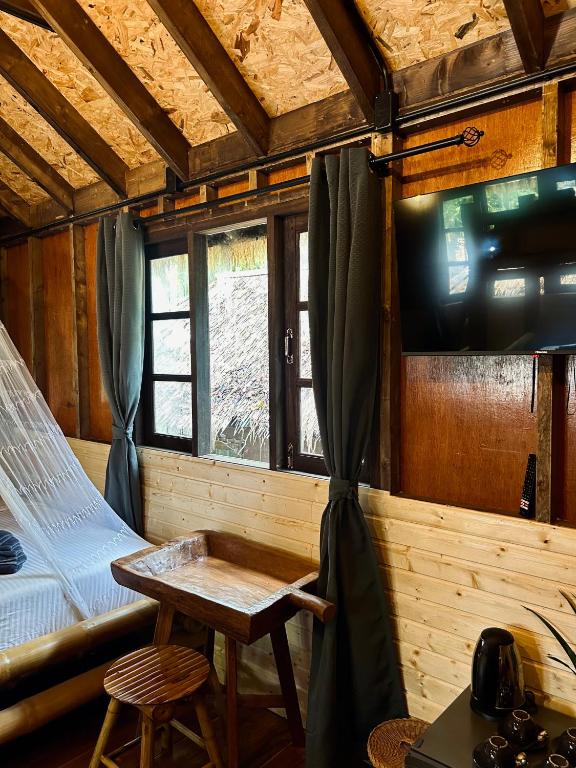 Khao Sok Paradise Resort - Family Suite With Balcony
