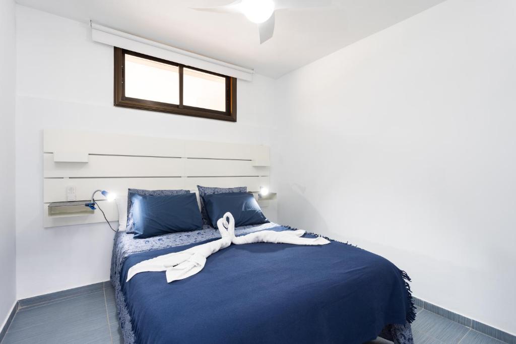 Home2Book Cozy Apt, Pool & Tenis Court, Arona