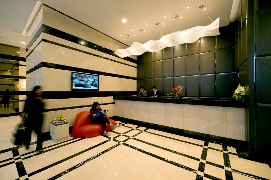 لابی و فضای عمومی V Hotel Bencoolen - تصویر ۵