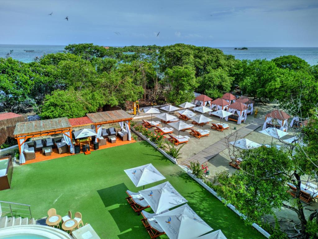 Mejores Hoteles en Isla Grande | Islas del Rosario 585051567