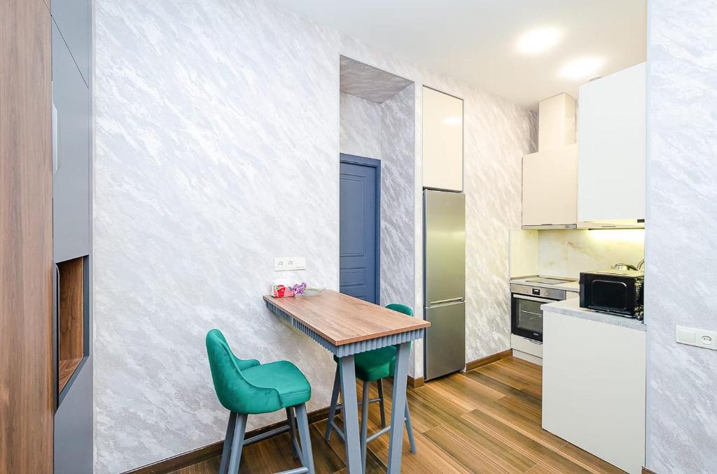 لابی و فضای عمومی 15Newly renovated, real photos, excellent apartment in the center of the capital - تصویر ۵