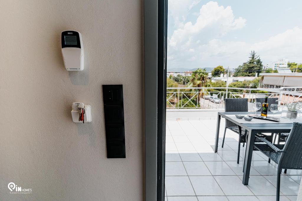 Balkón nebo terasa v ubytování Phevos & Athena Luxury Suite With View In Nea Makri