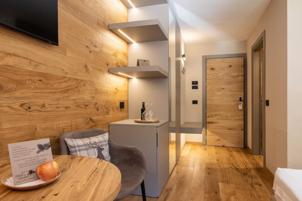 Kuchnia lub aneks kuchenny w obiekcie Hotel Relais Des Glaciers - Adults Only