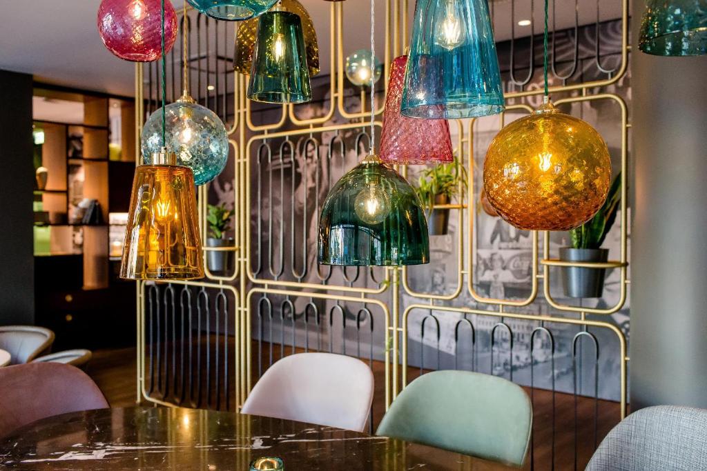 Motel One Essen - Resim 9