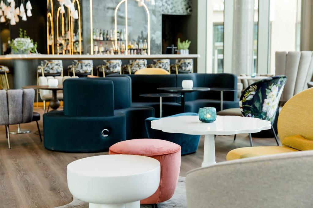 Posezení v ubytování Motel One Dresden am Zwinger