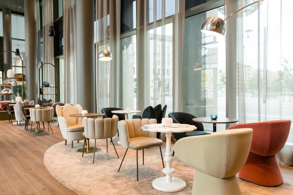 Posezení v ubytování Motel One Dresden am Zwinger