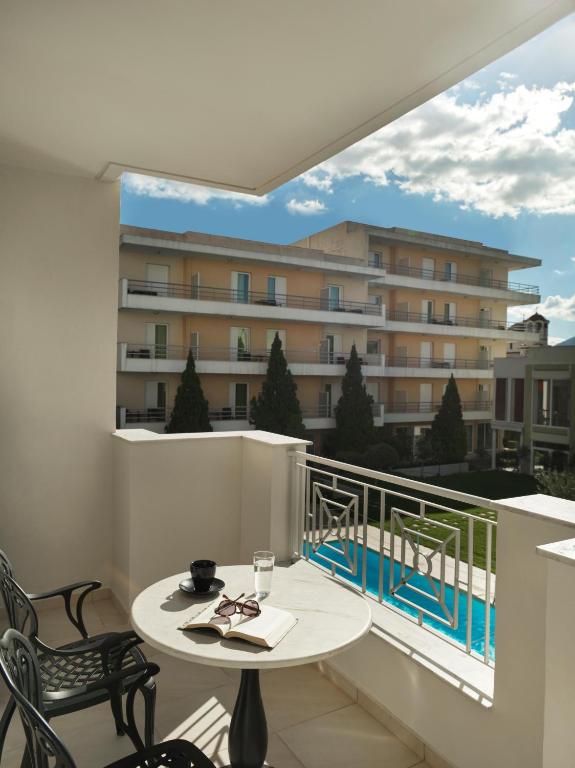 Balkón nebo terasa v ubytování Civitel Attik Rooms & Suites