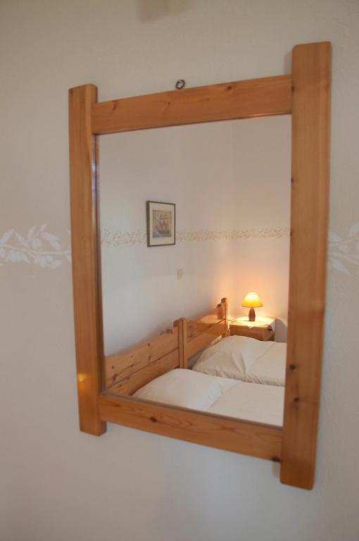 Postel nebo postele na pokoji v ubytování Pyrgis Studios