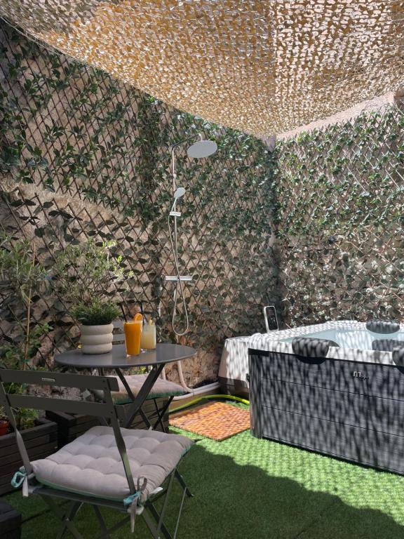 Ancient Agora Plaka - Resim 26