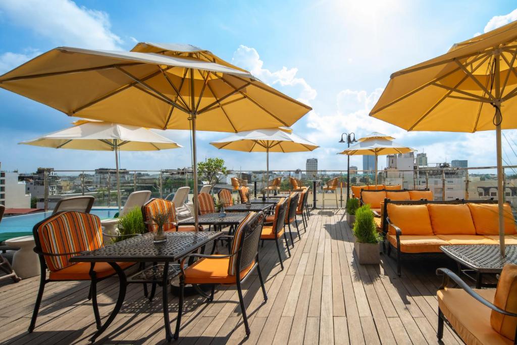 Posezení v ubytování Anatole Hotel Hanoi
