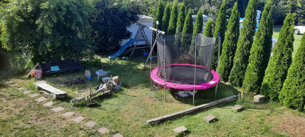 Fotografia z galérie ubytovania Nowy apartament z patio v destinácii Lubiatowo