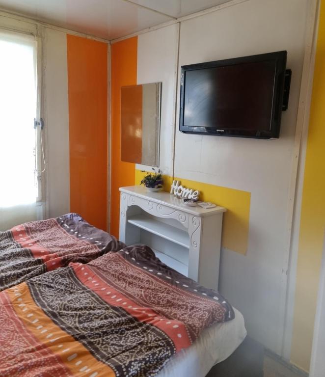 Postel nebo postele na pokoji v ubytování Štúrovo Tinka