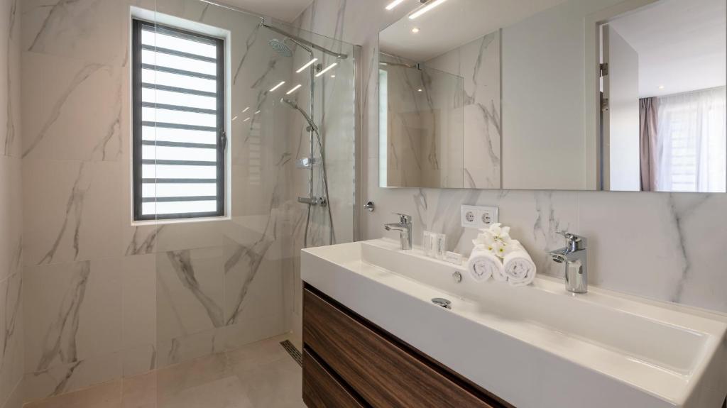 Koupelna v ubytování Luxe Breeze