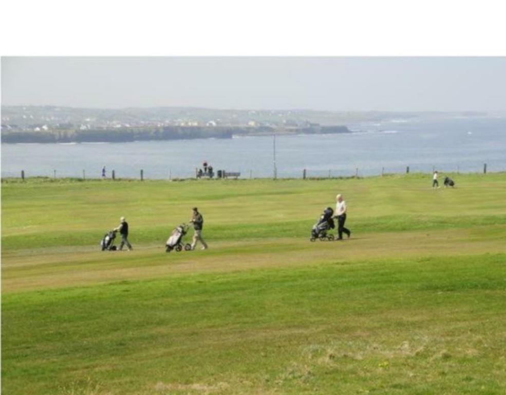 Golf v ubytování v soukromí nebo okolí