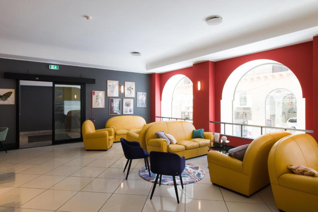 Uma área de estar em B&B Hotel Palermo Quattro Canti