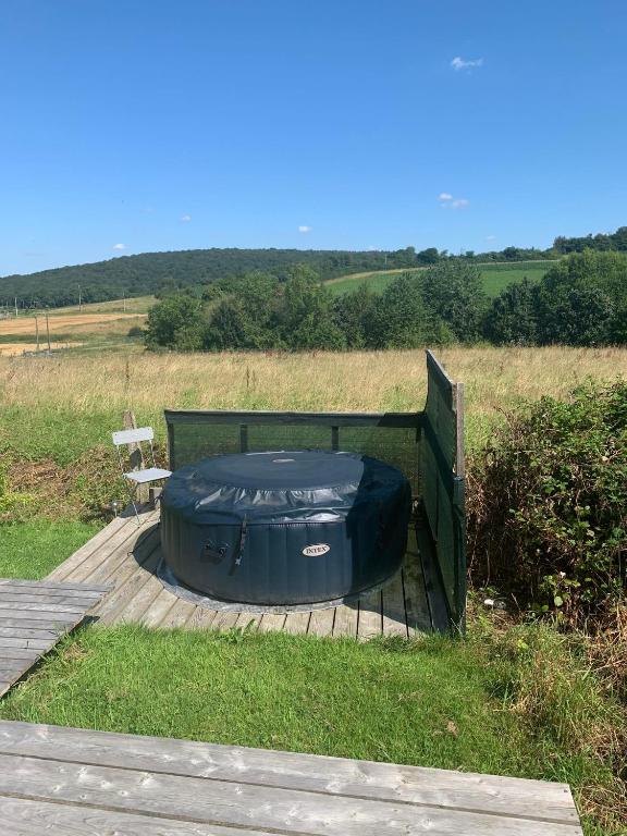 Příroda nedaleko luxury tent