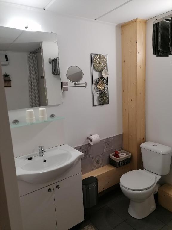 Koupelna v ubytování Au Coin Fleuri
