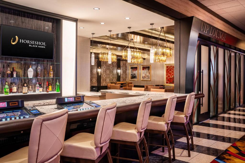 Horseshoe Black Hawk, A Caesars Destination photo