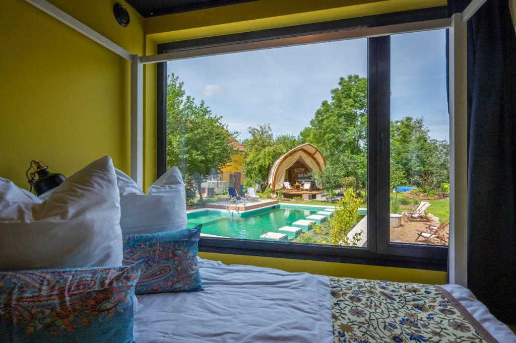 Bazén v ubytování deichkind country loft nebo v jeho okolí